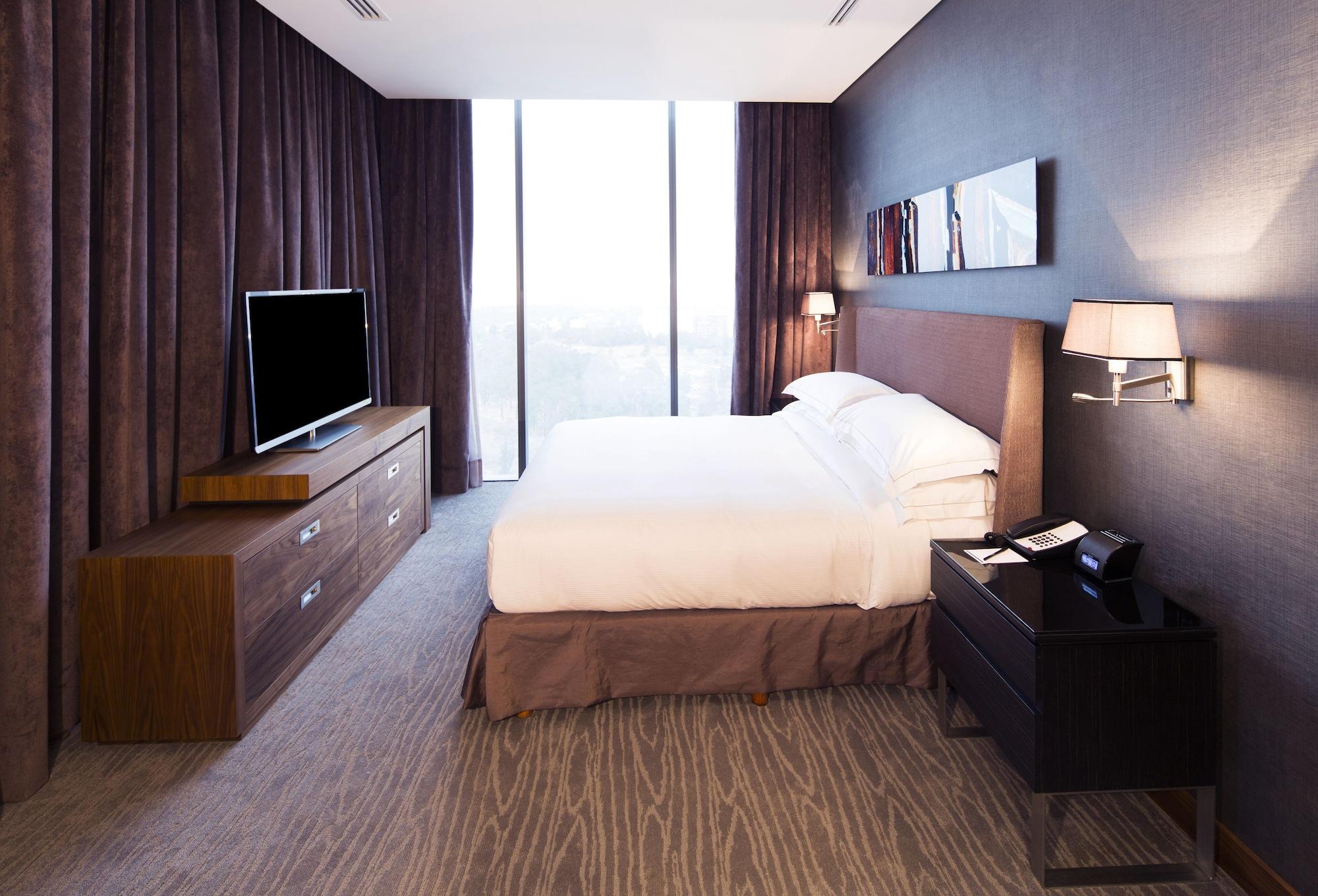 Hilton Santa Fe 4* Mexiko-Stadt